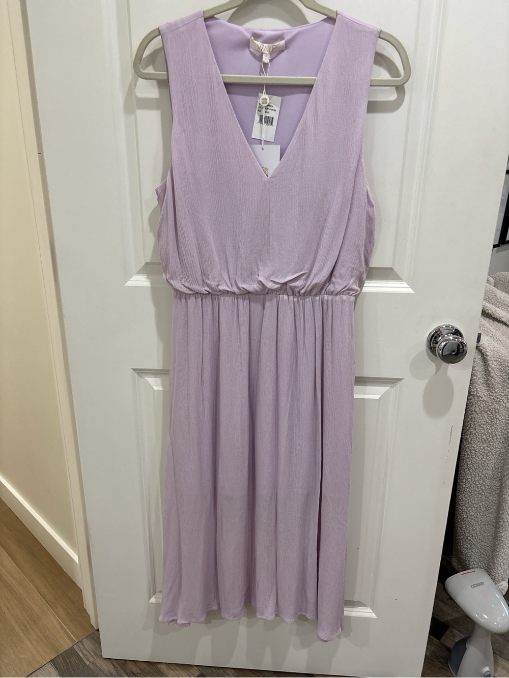 Wayf Lilac V-Neck Sleeveless Dress